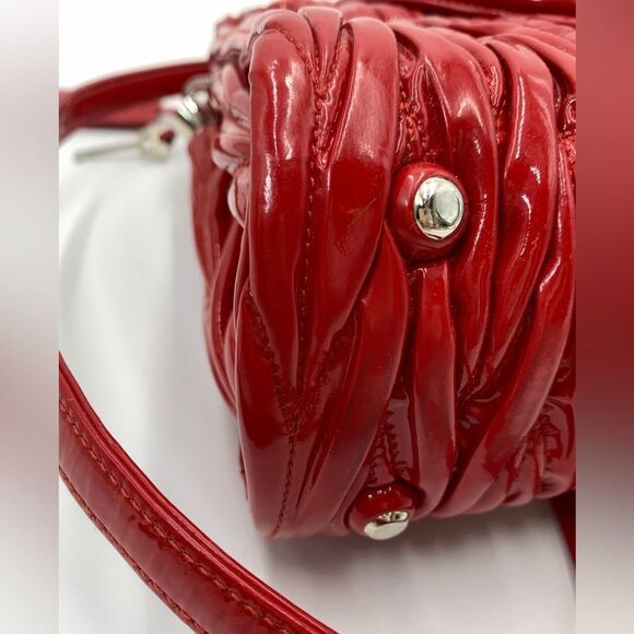 Auth Miu Miu Red Matelasse Enamel Leather 2way Madras Top Handle Handbag - Picture 5 of 16